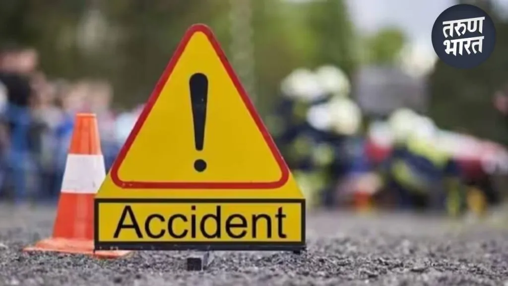 young woman killed accident motorcycle skidded on the Tasgaon