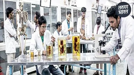 ST च्या पाल्यांना विदेशी शिक्षणाची संधी, दरवर्षी 20 पाल्यांची होणार निवड every year students provided interest-free advance rupees 10 lakhs