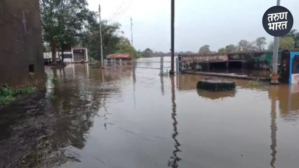 at morning water level Panchganga River reached 29 feet 6 inche