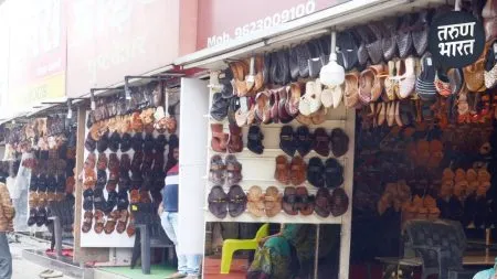 business of making Kolhapuri slippers in and around Kolhapur city