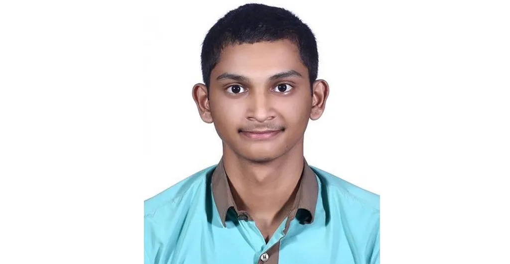 Nikhil Sonnad of Bijapur ranks first in the state, 17th in the country in 'NEET'