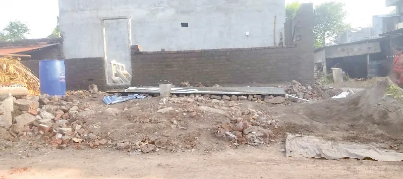 भोसेत घरकुल रखडले : लाभार्थी हवालदिल Housing project stalled in Bhose: Beneficiaries distressed