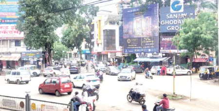 Squares in Sangli caught in a web of problems...