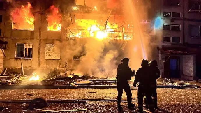 रशियाचे युक्रेनवर हल्लासत्र सुरूच Russia's attack on Ukraine continues