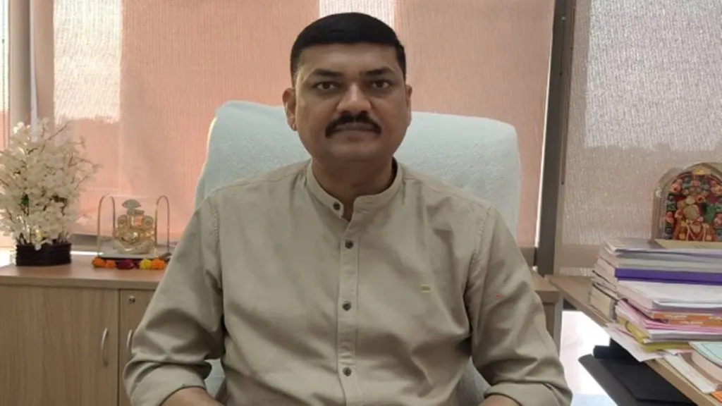 AAP suffers setback in Gujarat