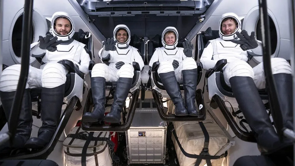 लखनौ ते अंतराळ पर्यंतचा प्रवास ourney from Lucknow to space