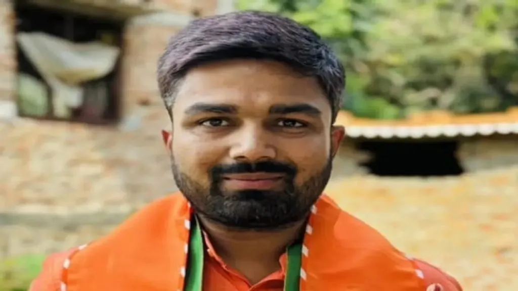 Manish Kashyap says goodbye to BJP