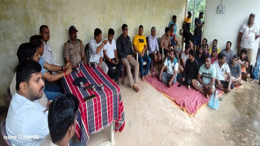 मांगेली धबधब्यावर येणाऱ्या हुल्लडबाज पर्यटकांवर कारवाई करणार