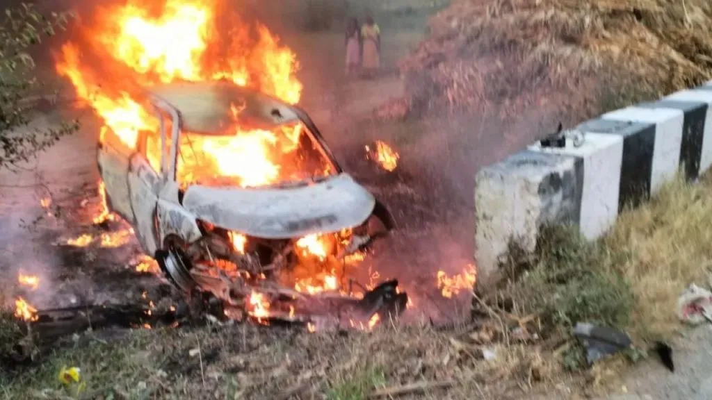 Five members of a family burned alive in an accident