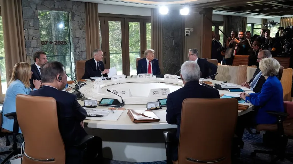 Trump leaves G-7 summit halfway
