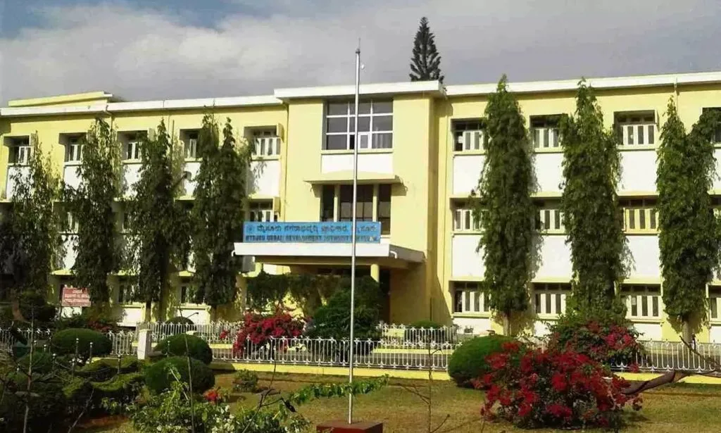 ED seizes assets worth Rs 100 crore