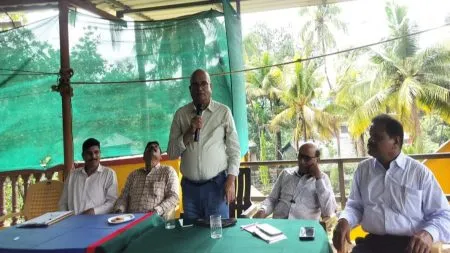 सिंधुदुर्गात सैनिकी कॅन्टीन सुरु होण्यासाठी सैनिक संघटनांनी एकत्र यावे