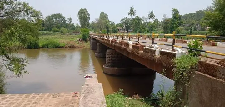 New road, old bridge — 50-year-old bridge awaits elevation