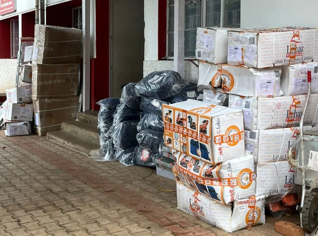 पीएम विश्वकर्मा योजनेतील किट दाखल PM Vishwakarma Yojana kits have been delivered