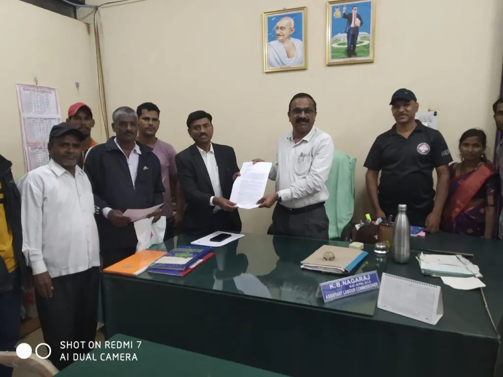 Demand to resolve the problems of construction workers