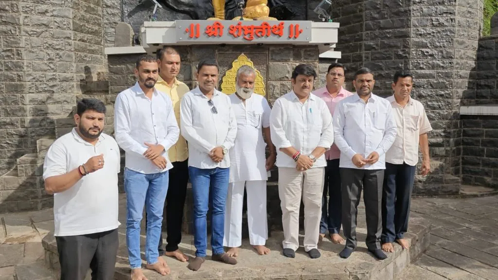 Solve the Belgaum issue on the lines of Telangana