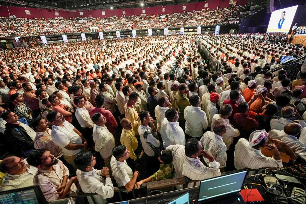 Finally, after 20 years, the Thackeray brothers are together.