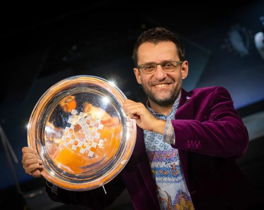 फ्रीस्टाइल चेस ग्रँड स्लॅम : आरोनियन विजेता Freestyle Chess Grand Slam: Aronian wins