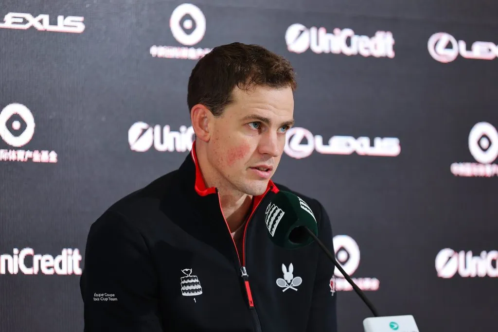 कॅनडाच्य पोस्पिसीलची निवृत्तीची घोषणा