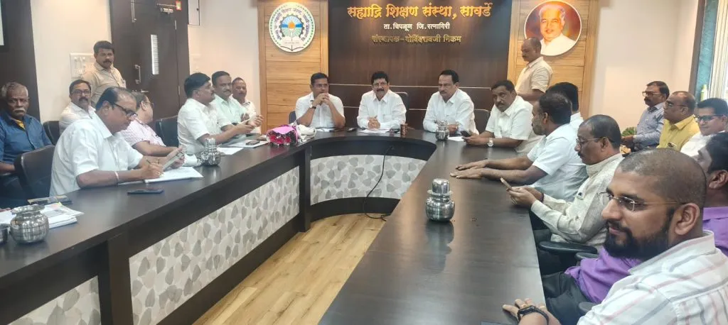 संभ्रम दूर करा, मगच स्मार्ट मीटर बसवा! Clear the confusion first, then install the smart meters!