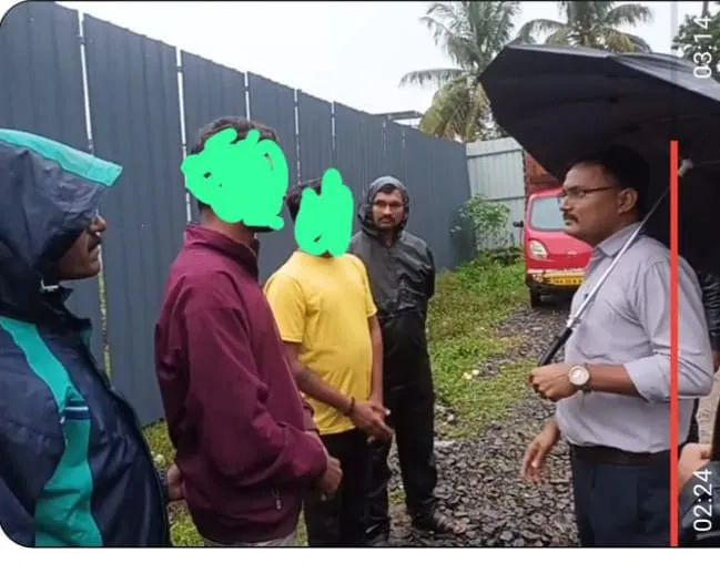 Four arrested for selling heroin in raid