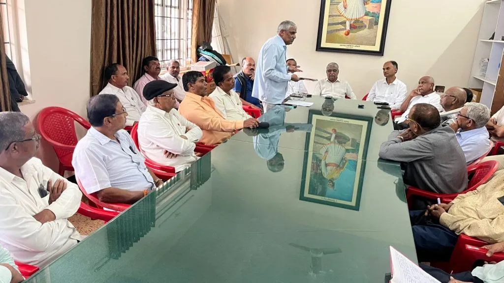 Grand march on August 11 against Kannada compulsion