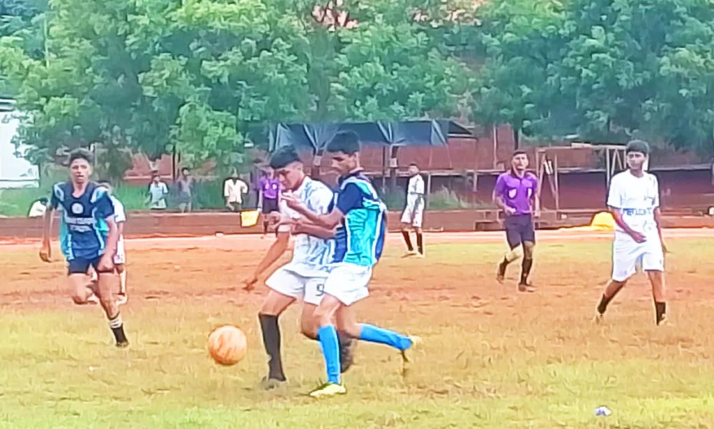Jyoti Central, MVM, Phoenix, Cantonment teams in the knockout round