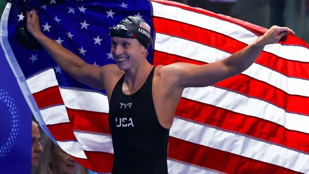 केटी लेडेकीला 1500 फ्रीस्टाईलमध्ये पुन्हा एकदा विश्व जेतेपद Katie Ledecky wins world title again in 1500 freestyle