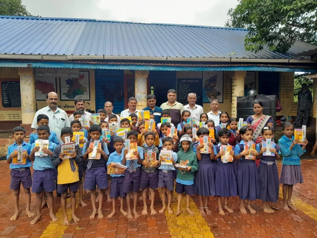 Assistance to school students under the educational activities of M. A. Yuva Samiti