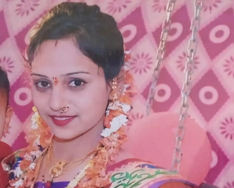 शिवथर येथे गळा चिरुन विवाहितेचा खून Married woman murdered by throat-slitting in Shivthar