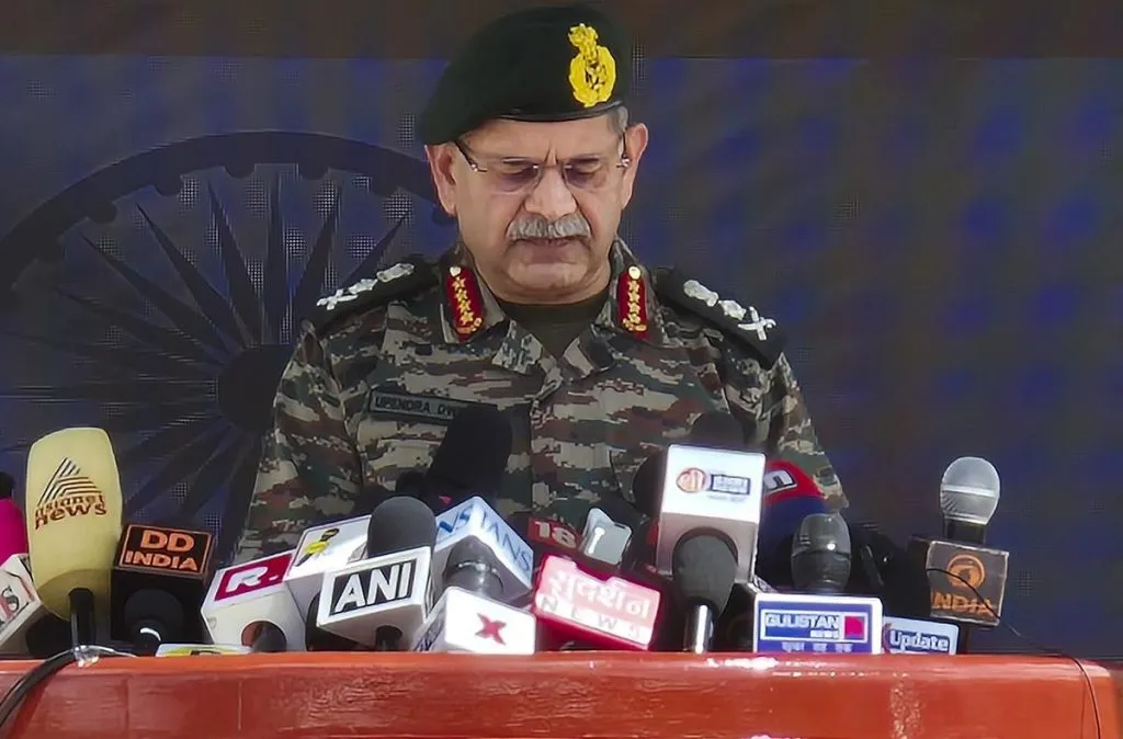 ‘रुद्र’मुळे चीन-पाकिस्तानला धडकी 'Rudra' poses a threat to China and Pakistan