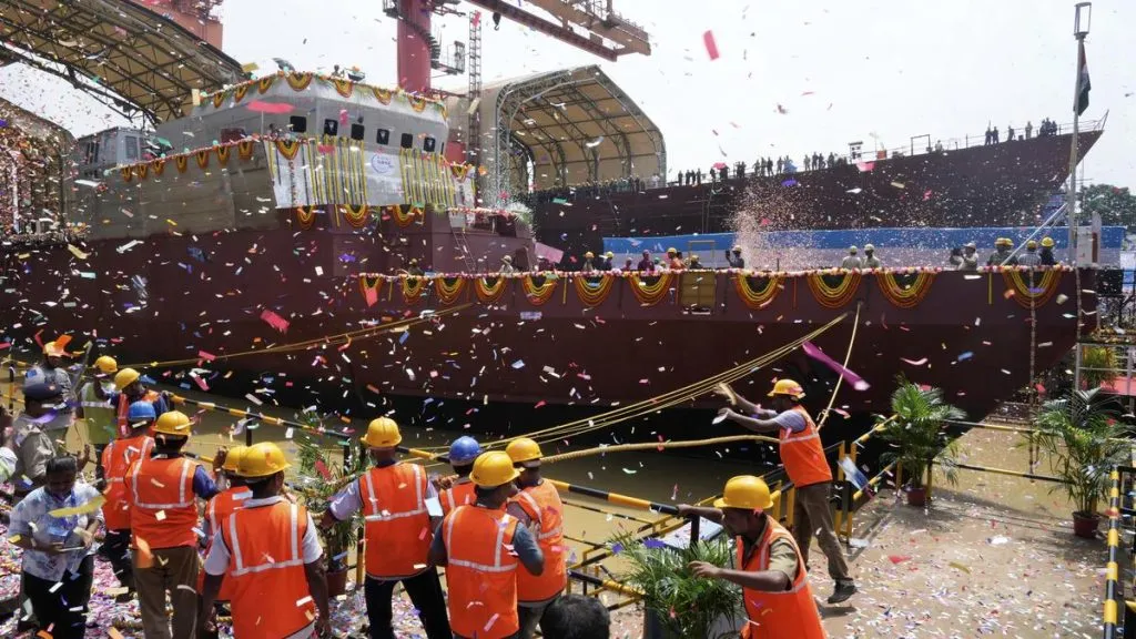 भारतीय नौदलाचे वाढणार सामर्थ्य The strength of the Indian Navy will increase