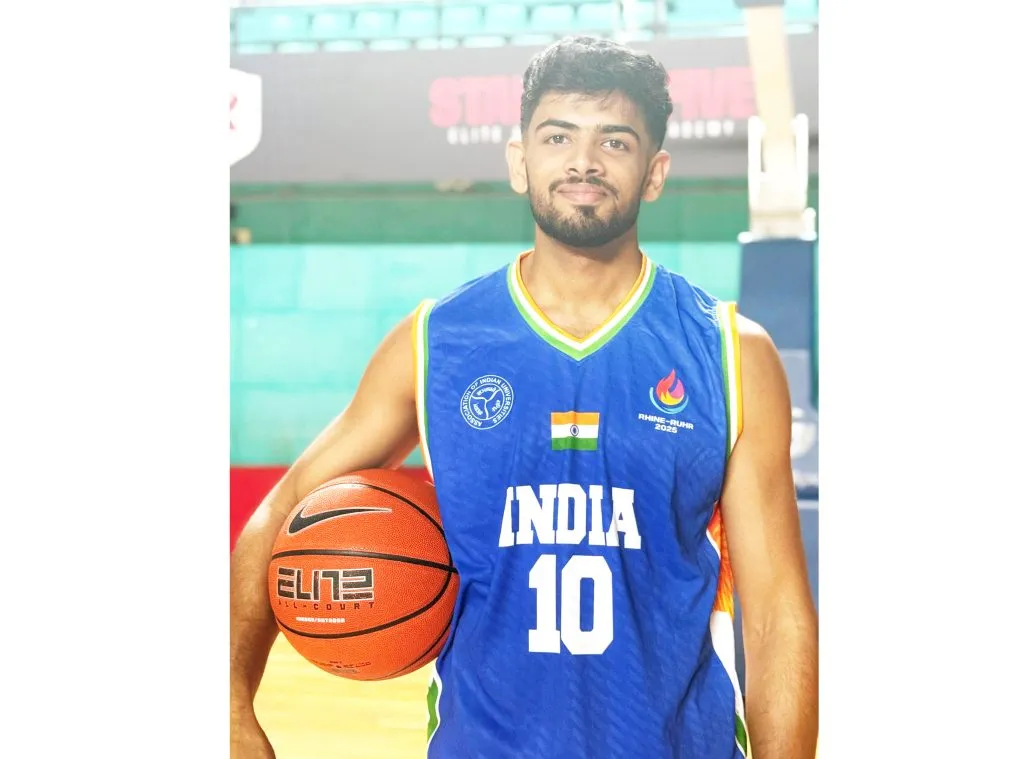 Jeshua Pinto....... narrow lane of Calangute to World University Games