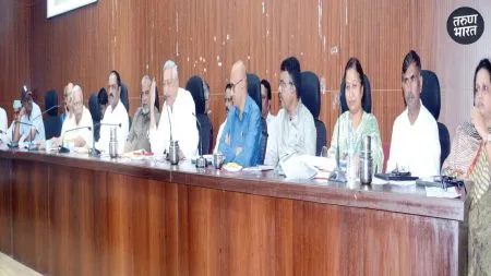 Almatti Dam: पाणीपातळी नियंत्रणात राखण्यात सरकार अपयशी, अधिकारी सपशेल फेल ठरले India Aghadi organization alleged government Irrigation Department