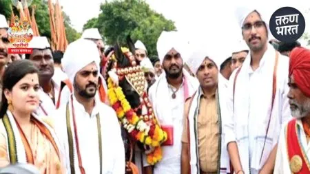 Pune Administration farewell to palakhi of Sant Tukaram Maharaj
