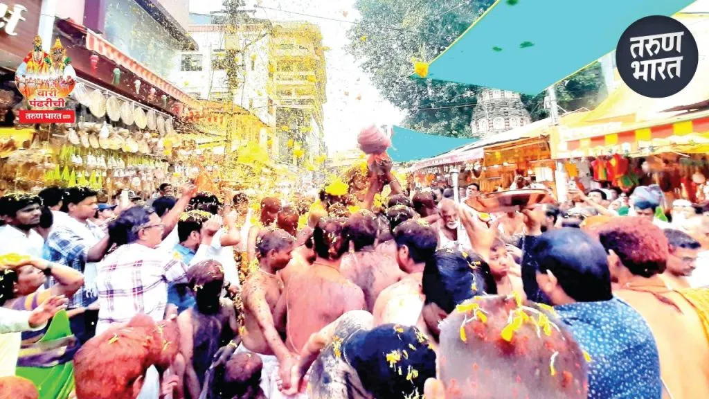 Vari Pandharichi 2025: आषाढी वारीची सांगता करणारा महाद्वार काला, काय आहे परंपरा? presence of Shri Vithuraya limited temple places in the pilgrimage