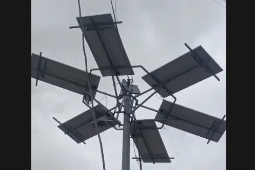 शिराळ्यात झुलते हायमॅक्स पोल; नागरिक भयभीत Swaying High-Mast Poles in Shirala; Citizens Fearful