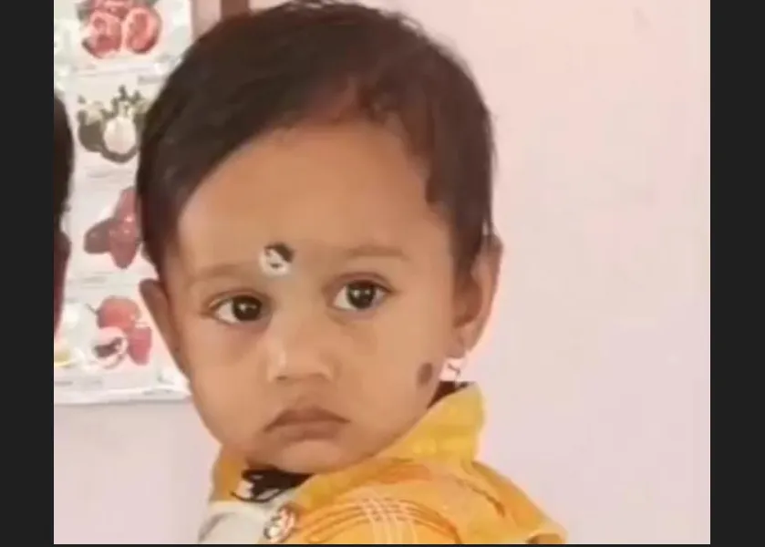 Child dies after falling into a pit at Jadarboblad