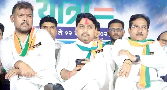 काँग्रेस पराभूतच्या मानसिकतेतून बाहेर पडण्यास सज्ज Congress ready to move out of defeatist mindset