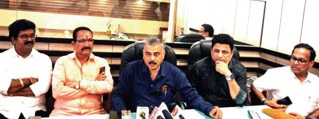 स्थानिक स्वराज्य संस्थांवर महायुतीचा भगवा फडकवणार Mahayuti to hoist its saffron flag over local self-government bodies