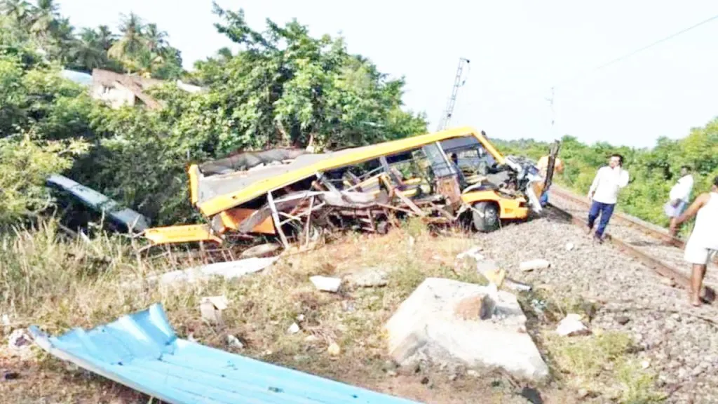 Train hits school bus in Tamil Nadu
