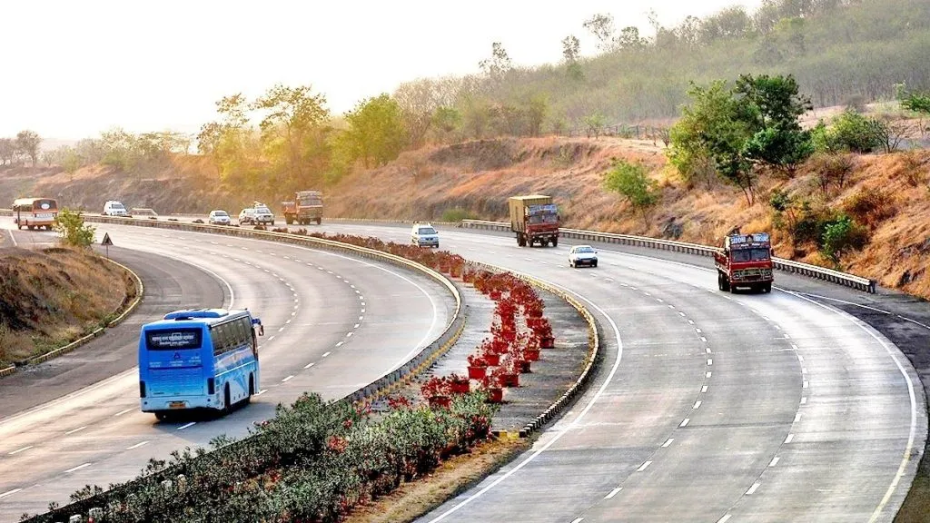 Digital discipline to be enforced on the Kolhapur-Mumbai highway!