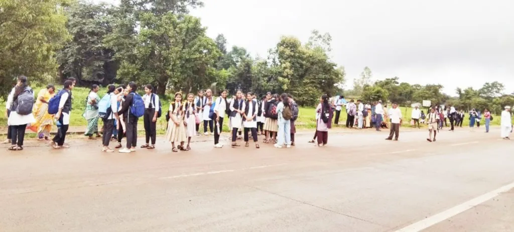 Students suffer academic losses due to frequent malfunctioning buses
