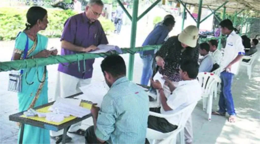 4525 BLOs are working in the district.