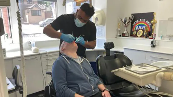 ऑनलाइन ट्यूटोरियल… उखडले दात Online tutorial... knocked out teeth