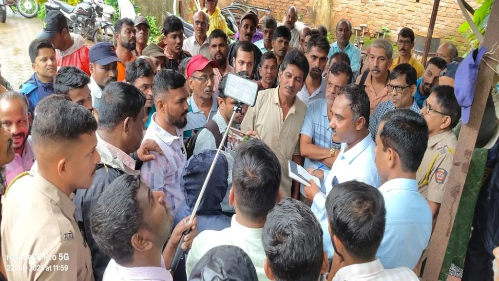 महावितरण अभियंत्यांच्या आश्वासनाअंती असनिये ग्रामस्थांचे आंदोलन स्थगित