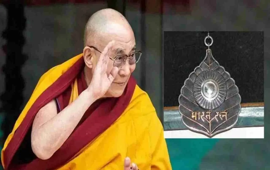 दलाई लामांना मिळावे भारतरत्न Dalai Lama should be awarded Bharat Ratna