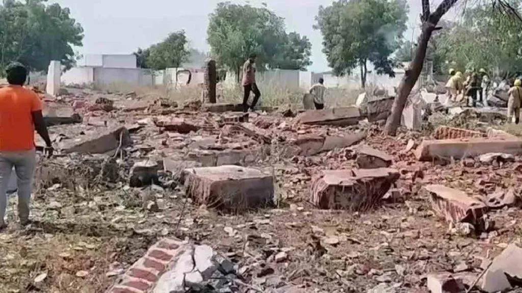 Explosion in firecracker factory, 7 killed
