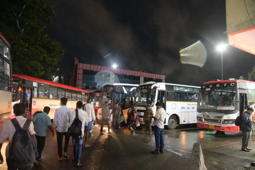 Strike called off after court's stern warning