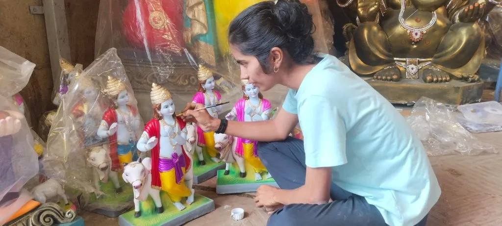 Lord Krishna idols arrive in the market on the occasion of Janmashtami